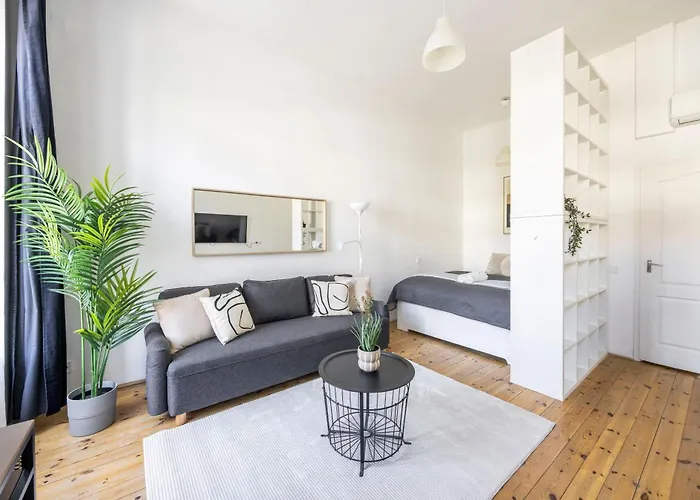 Deluxe 4bedrm In The Heart Of Appartement Budapest