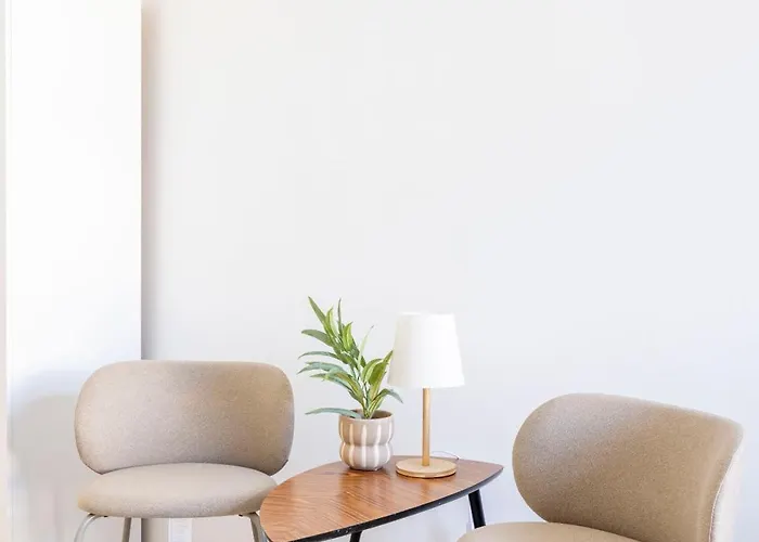 Appartement Deluxe 4bedrm In The Heart Of *