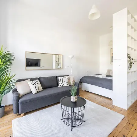 Deluxe 4bedrm In The Heart Of Apartment Budapest
