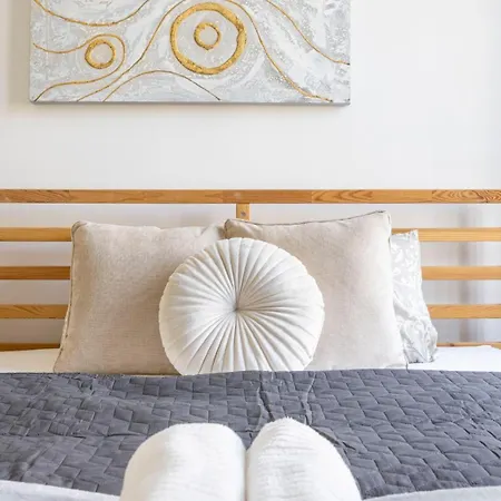 Appartement Deluxe 4bedrm In The Heart Of *
