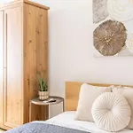 Deluxe 4bedrm In The Heart Of Apartment *